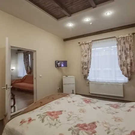 Hotel Leo Dyneburg